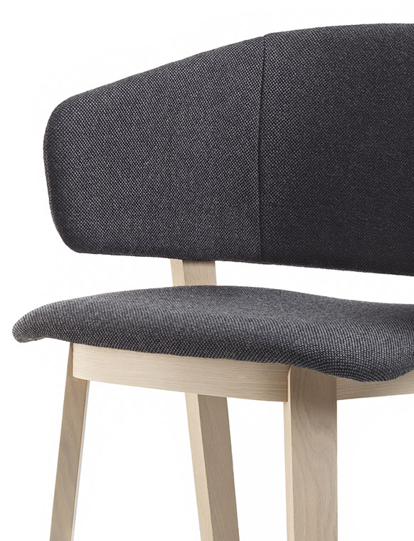 Wolfgang Wood Armchair Fornasarig Elegance Scandinavian Design 11