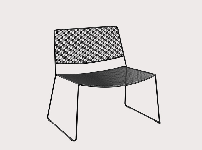 Link Outdoor Lounge Chair Fornasarig, stylish and stackable seating 1