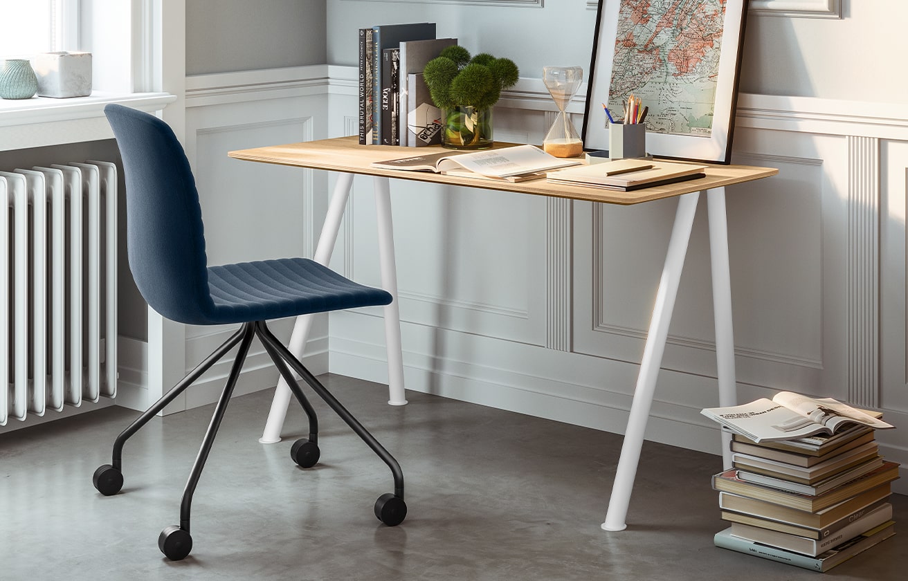 Link Compas Desk Fornasarig Stylish, Compact Desk 4